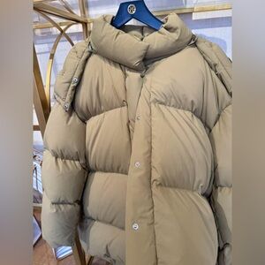 Tory Burch (sport)Tan Puffer Jacket